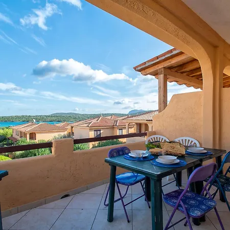 D4 - F3 By Interhome Apartamento Golfo Aranci