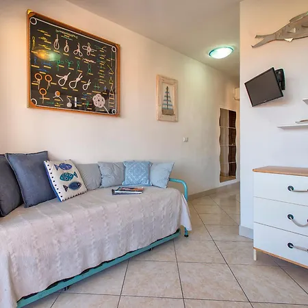 D4 - F3- Baia De Bahas By Interhome * Golfo Aranci