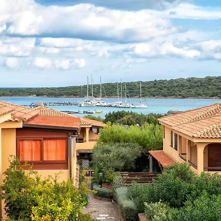 D4 - F3- Baia De Bahas By Interhome * Golfo Aranci