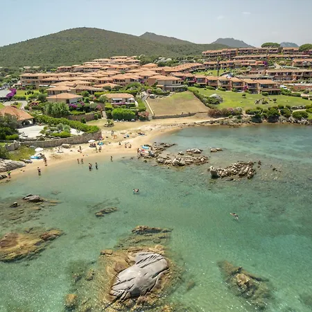 D4 - F3- Baia De Bahas By Interhome Daire *