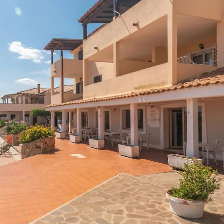 D4 - F3- Baia De Bahas By Interhome דירה